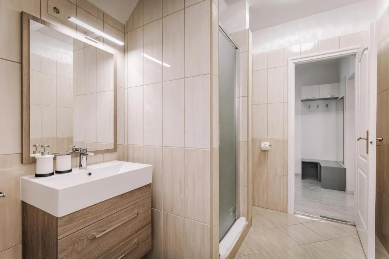 Apartmanhaz Soho Дьёр Экстерьер фото