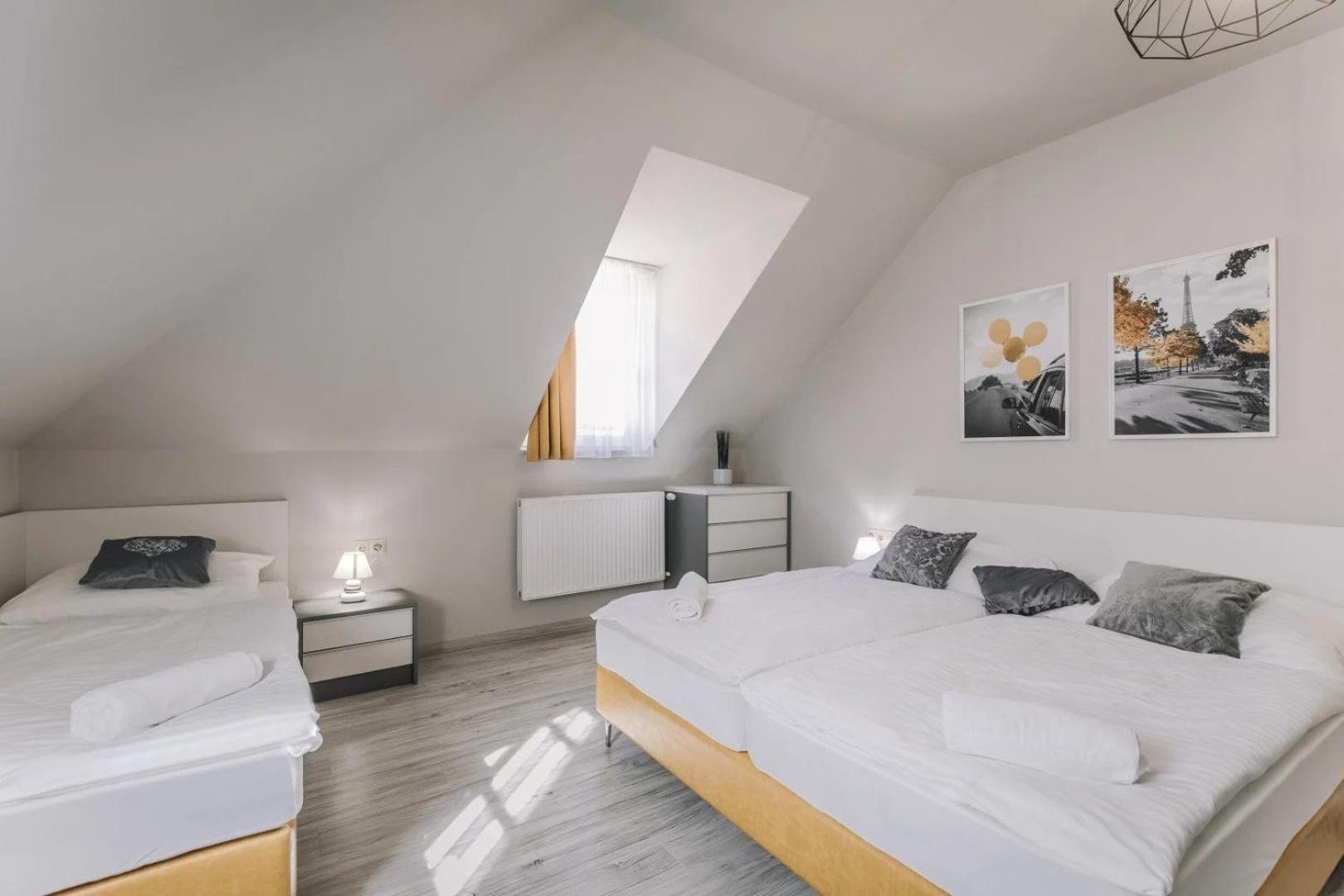 Apartmanhaz Soho Дьёр Экстерьер фото